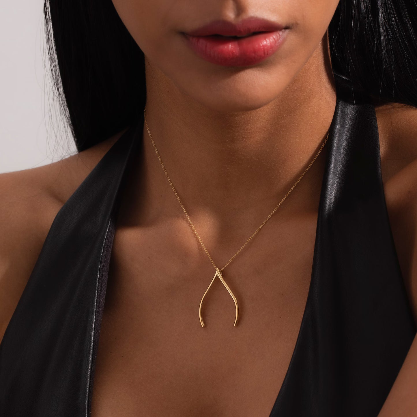 Aurora – Collier porte bague porte-bonheur